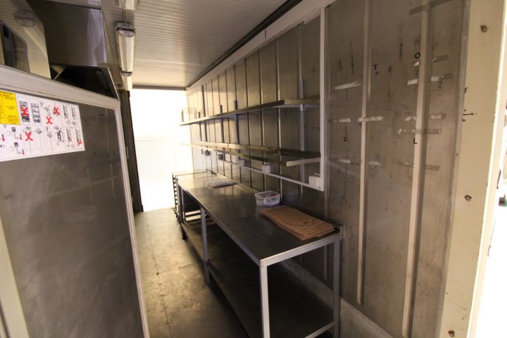 699164-13 Isolerad kökscontainer 40" med full köksutrustning från Electrolux