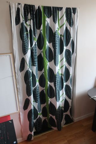 691032-1 Curtain drawer MARIMEKKO and wall decoration