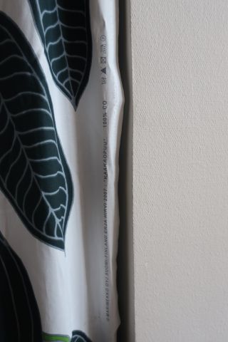 691032-5 Curtain drawer MARIMEKKO and wall decoration