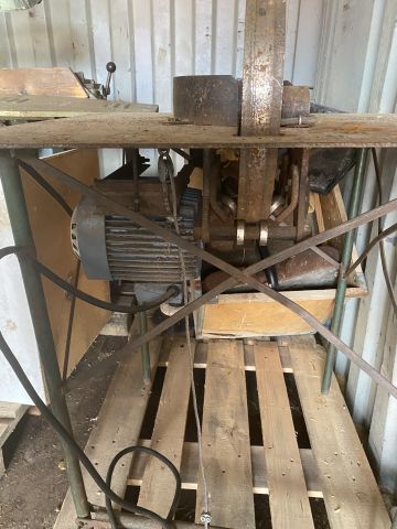 709294-1 Brush brush machine with ASEA Motor