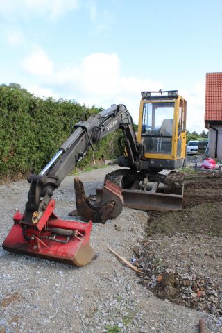 708090-4 Track excavator Volvo EC 45 -04