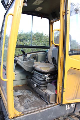 708090-9 Track excavator Volvo EC 45 -04
