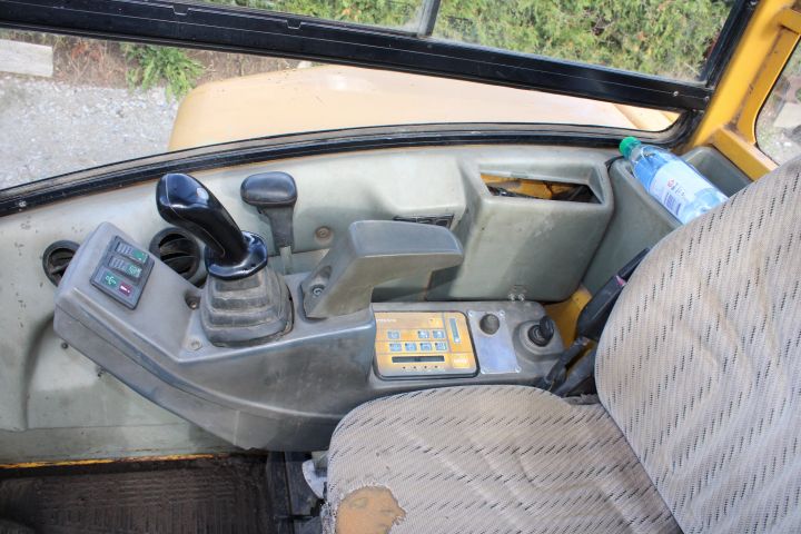 708090-10 Track excavator Volvo EC 45 -04