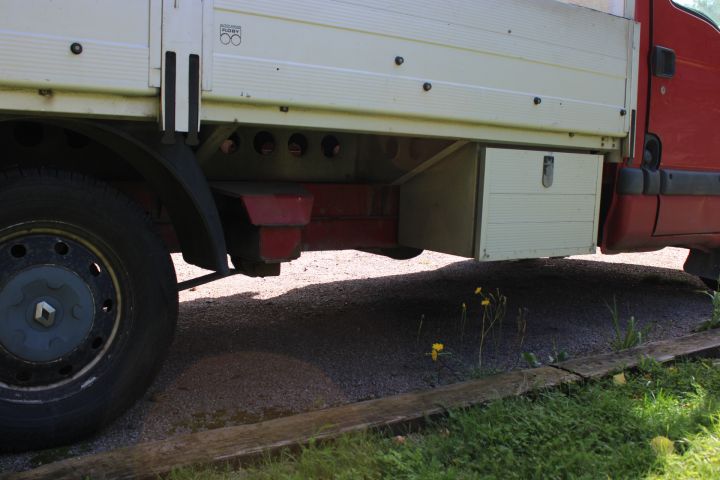 691043-12 Truck, Renault Master Chassis Cab 2.2 dCi Manual, 90hp, 2002