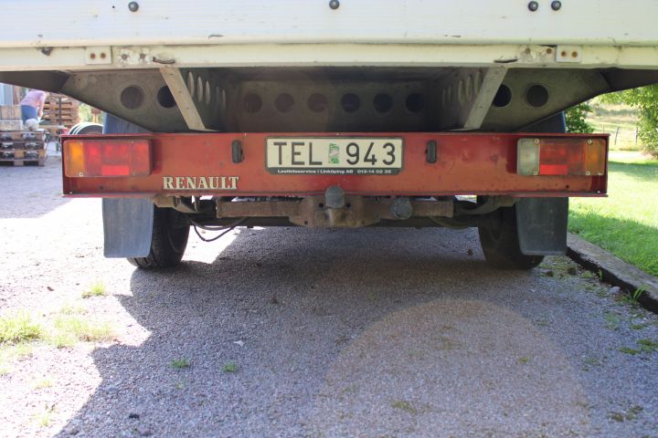 691043-11 Truck, Renault Master Chassis Cab 2.2 dCi Manual, 90hp, 2002