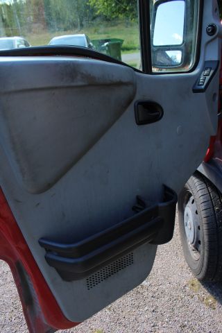 691043-28 Truck, Renault Master Chassis Cab 2.2 dCi Manual, 90hp, 2002