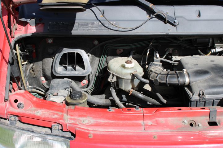 691043-35 Truck, Renault Master Chassis Cab 2.2 dCi Manual, 90hp, 2002