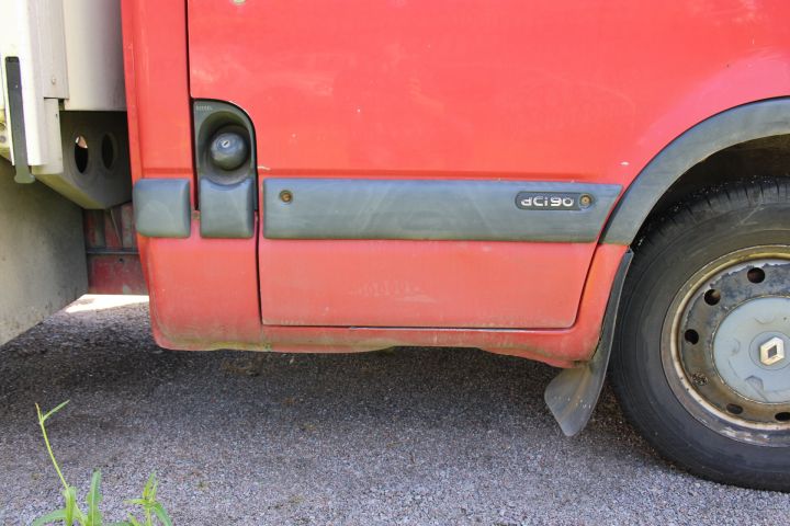 691043-36 Truck, Renault Master Chassis Cab 2.2 dCi Manual, 90hp, 2002