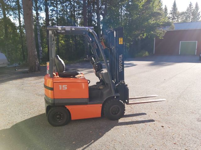 576364-4 Eltruck / Motviktstruck Toyota 15