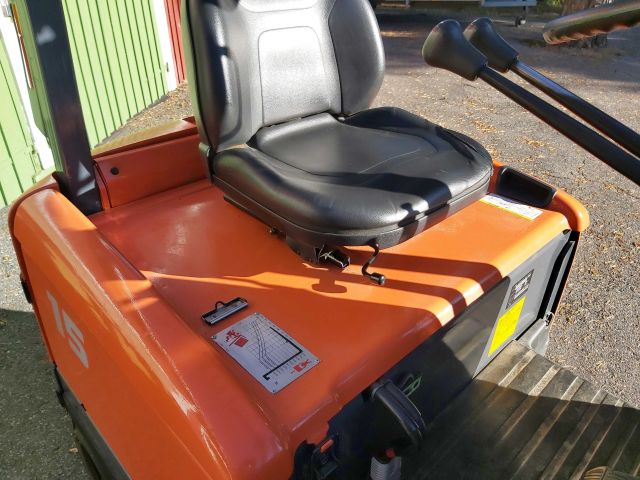 576364-11 Eltruck / Motviktstruck Toyota 15