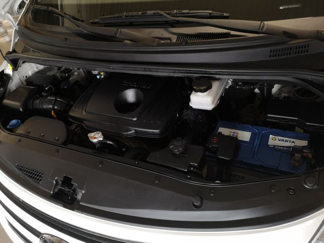 705266-11 Hyundai H-1 Cargo 2.5 CRDi Automatic, 170hp, -15