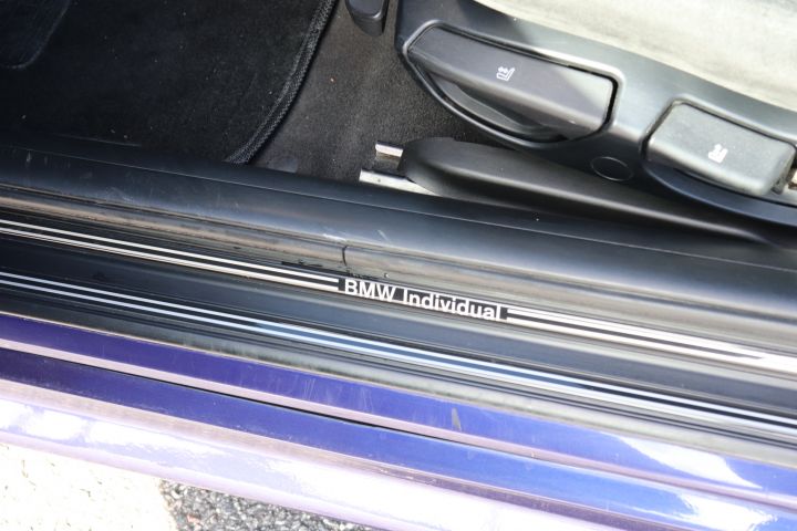 700961-12 BMW 325ti Compact individual M paket -02 ”paddelväxel”