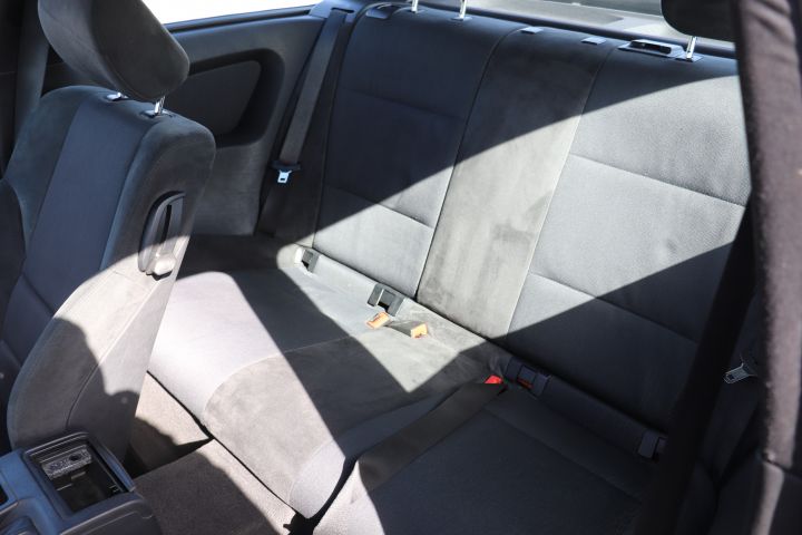 700961-15 BMW 325ti Compact individual M paket -02 ”paddelväxel”