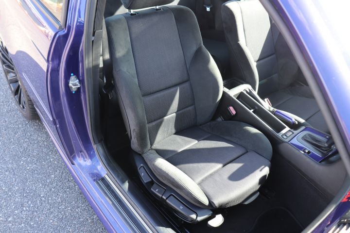 700961-28 BMW 325ti Compact individual M paket -02 ”paddelväxel”