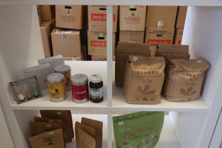 691105-6 Lots of miscellaneous from health food store - Tea, soybeans, spelled flour etc.