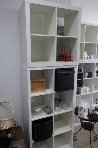 691118-9 Shop fittings / Shelves, i.a. IKEA