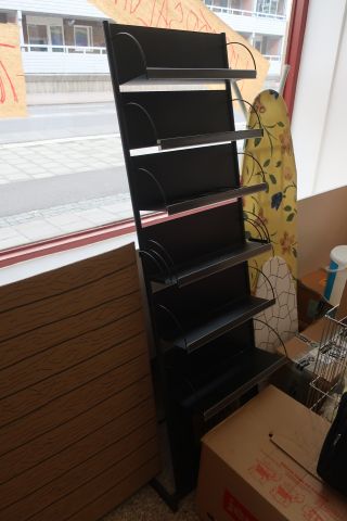 691118-11 Shop fittings / Shelves, i.a. IKEA