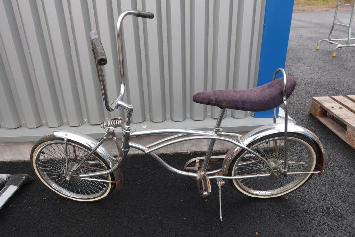 691150-2 Bicycle, Lovely Lowrider