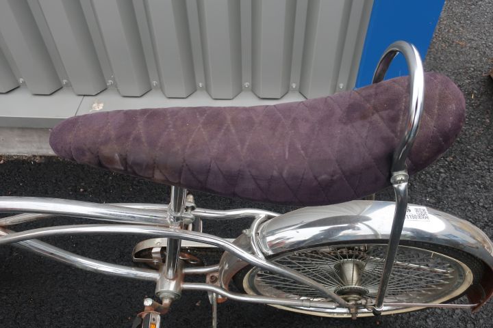 691150-8 Bicycle, Lovely Lowrider