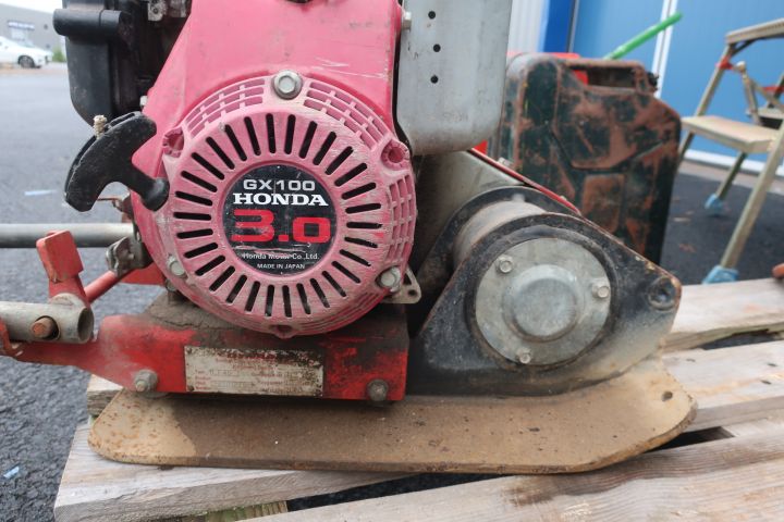 691161-3 Markvibrator, Dynapac - Honda 3.0