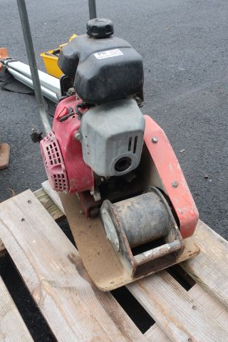 691161-5 Markvibrator, Dynapac - Honda 3.0