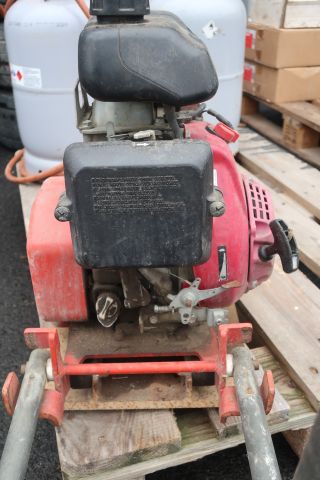 691161-7 Markvibrator, Dynapac - Honda 3.0