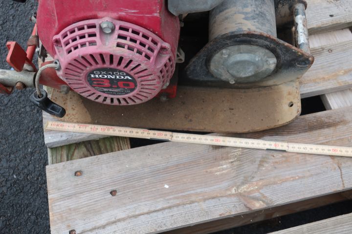 691161-8 Markvibrator, Dynapac - Honda 3.0