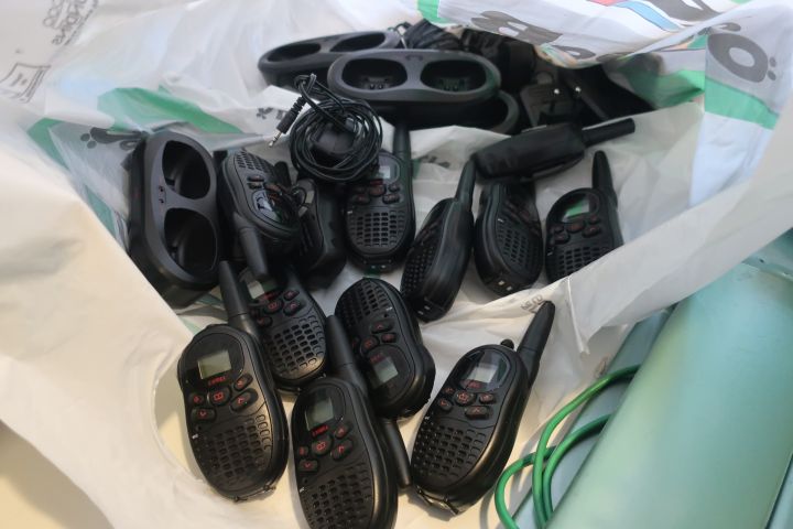 691180-6 Lot of WalkieTalkies with accessories, BAOFENG BF-888S, approx. 35 pcs