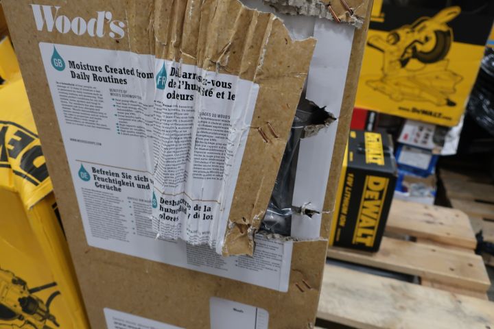 709335-4 Dehumidifier Woods MRD17