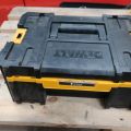 709367-2 Storage box Dewalt DWST1-70705 TSTAK III