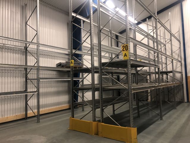710459-1 Pallet rack - 13 sections
