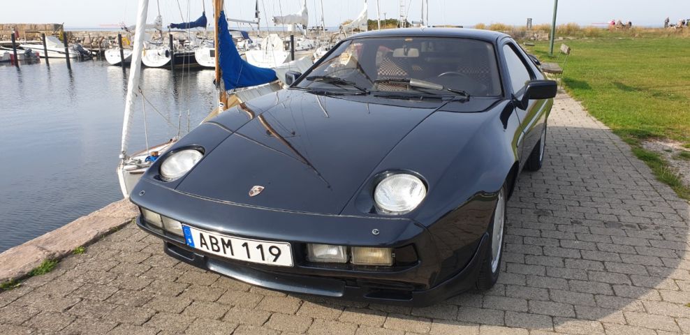 710791-2 Porsche 928 S -82 (ABM119)