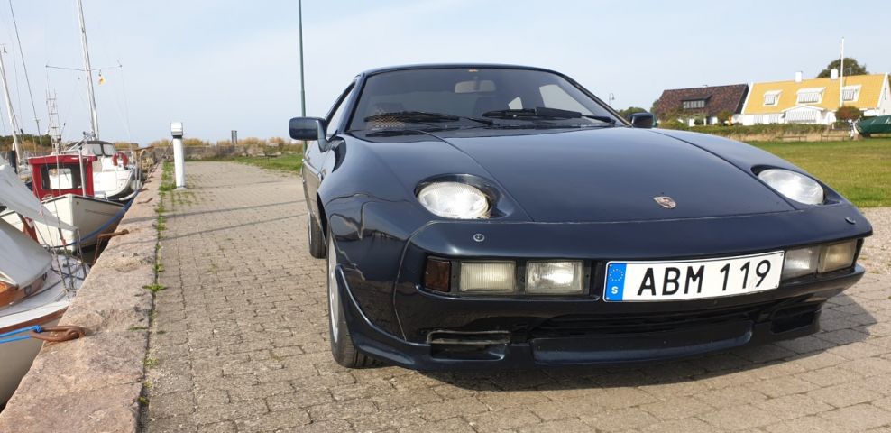 710791-5 Porsche 928 S -82 (ABM119)