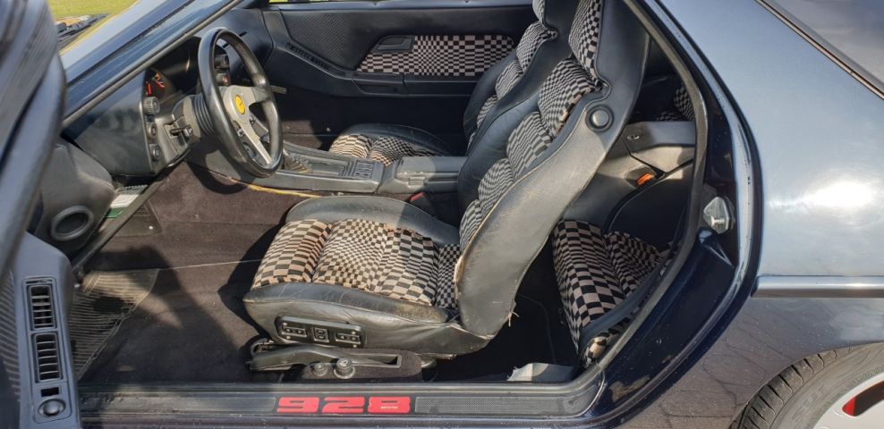 710791-11 Porsche 928 S -82 (ABM119)