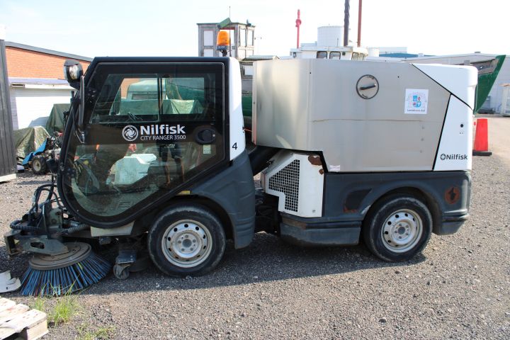 710799-1 Sweeper Nilfisk City Ranger 3500 -09