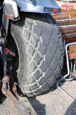 710800-9 Tractor Valmet 465-2 -95 "BSS093"