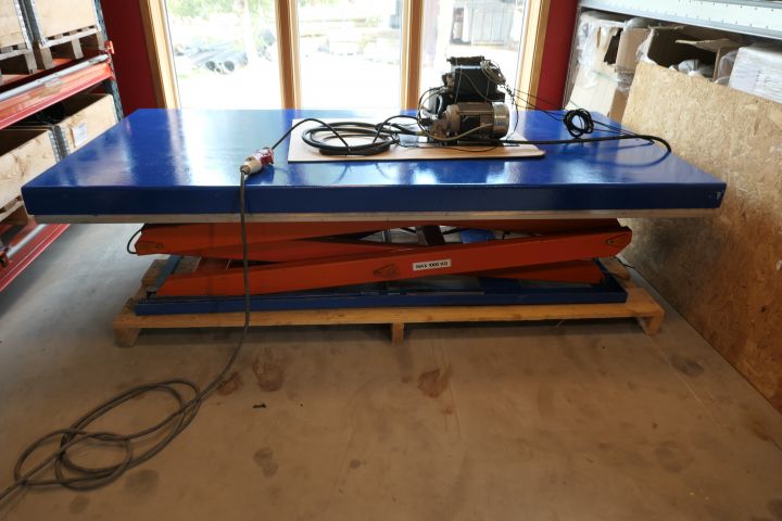377785-1 Edmo Lift scissor table TSD1500 -2004 (300cm lifting height)