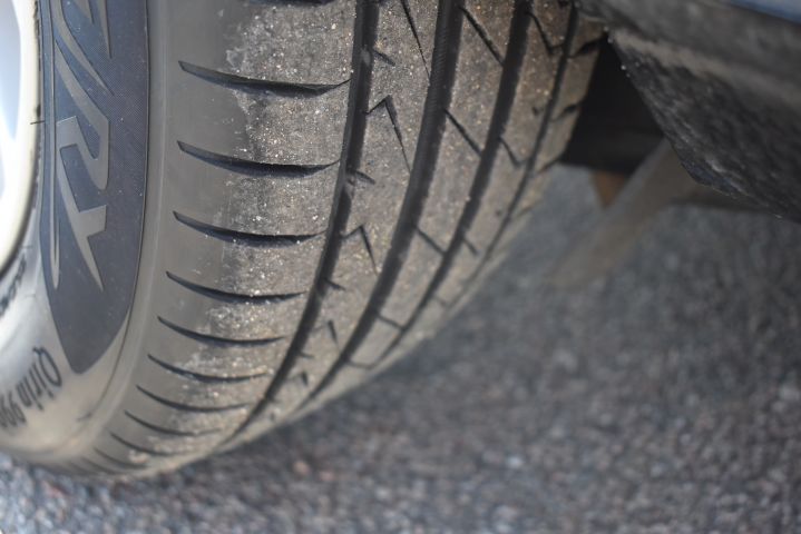 710825-78 Volvo 964 3.0, Right-hand drive -92 (WMR107)