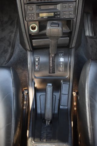 710825-22 Volvo 964 3.0, Right-hand drive -92 (WMR107)