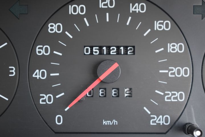 710825-81 Volvo 964 3.0, Right-hand drive -92 (WMR107)