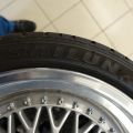 709856-4 4 tires on rim 215 / 40R17