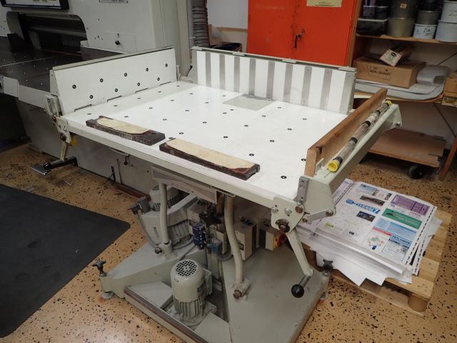 688928-11 Cutting machine Como 92 MC-C