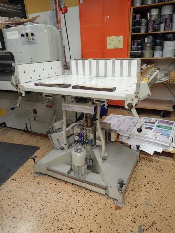 688928-12 Cutting machine Como 92 MC-C