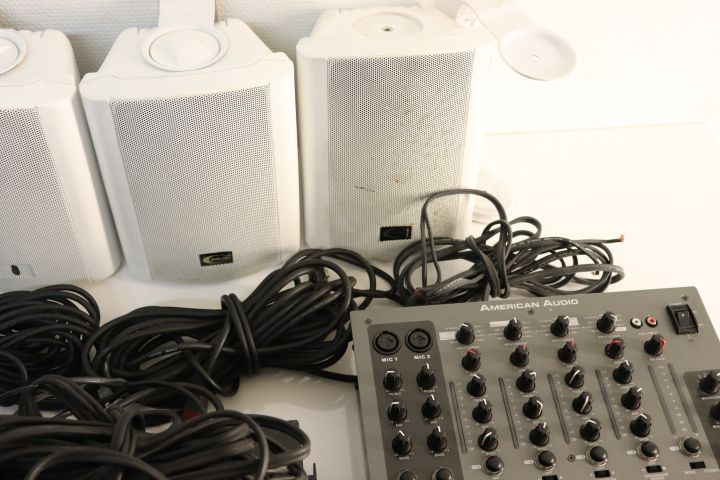 669700-7 Sound system Denon DN-D4000 mixer MX-1400