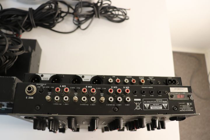 669700-10 Sound system Denon DN-D4000 mixer MX-1400