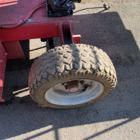 676510-11 Bomlift Butler KBJ 11 with 11m working height -99