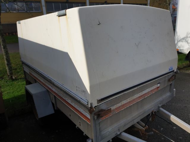 713459-3 Täckt släpvagn - GISEBO 750 (ONP490)