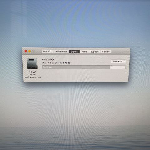 661747-12 Apple iMac Retina 5K 27 "Desktop (Late 2015) (3.2GHz / 16GB / 250GB)