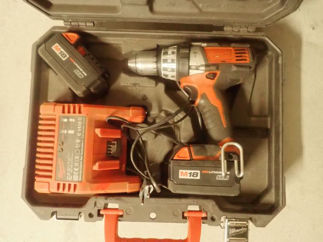 618743-2 Screwdriver MILWAUKEE C18PD