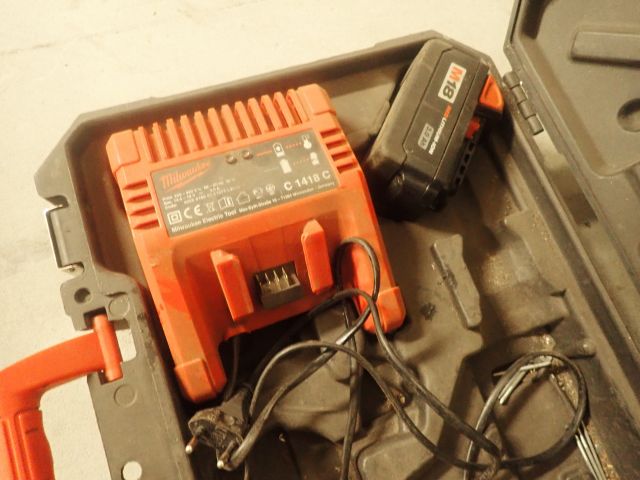 618743-7 Screwdriver MILWAUKEE C18PD